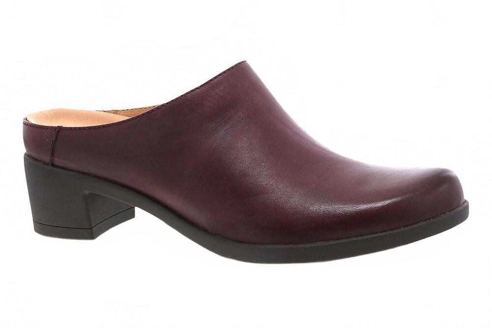 NEW DANSKO women's carrie backless mule in wine